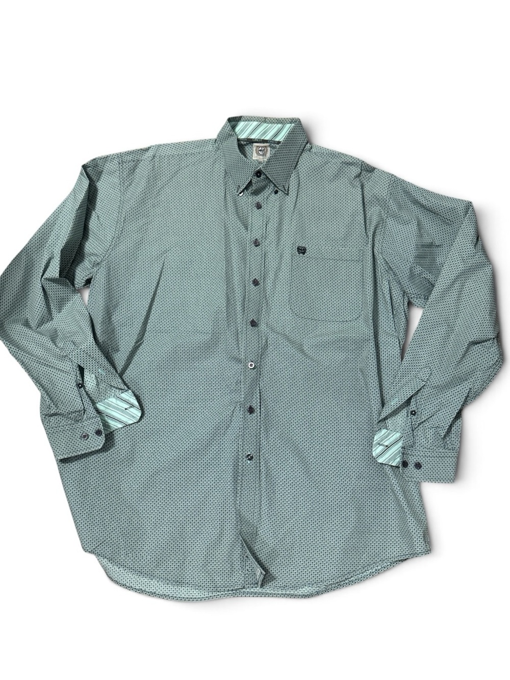 CINCH Men’s button down collared shirt size XXL
